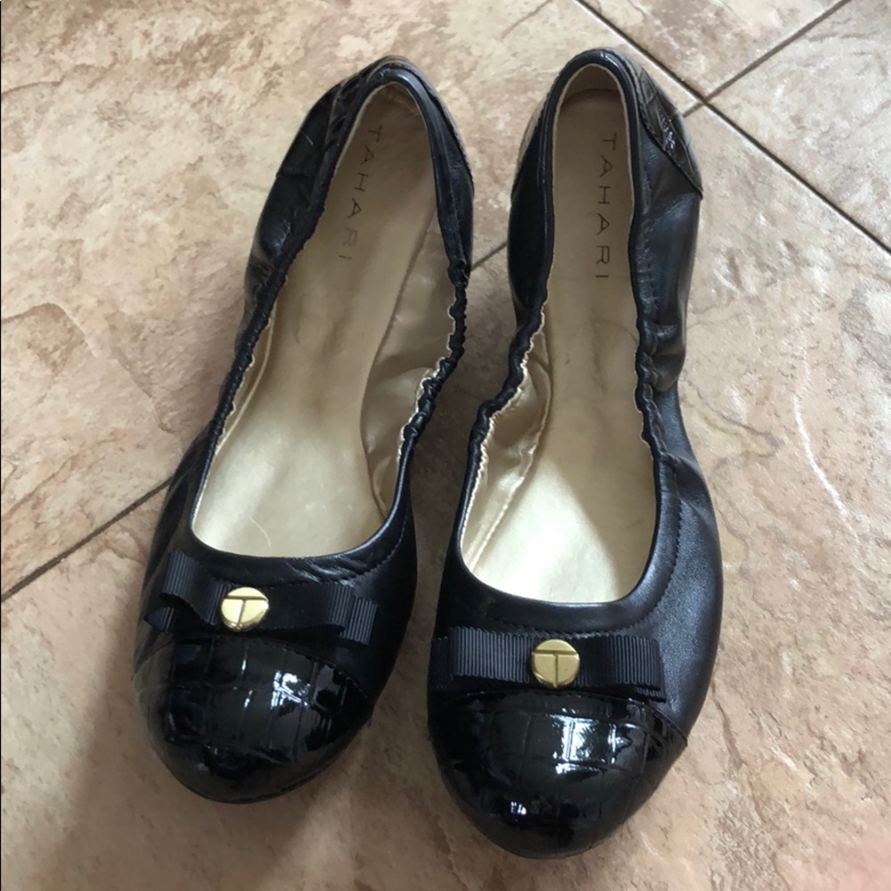 Tahari black flats
